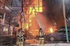 突发：韩国仁川一酒店发生火灾